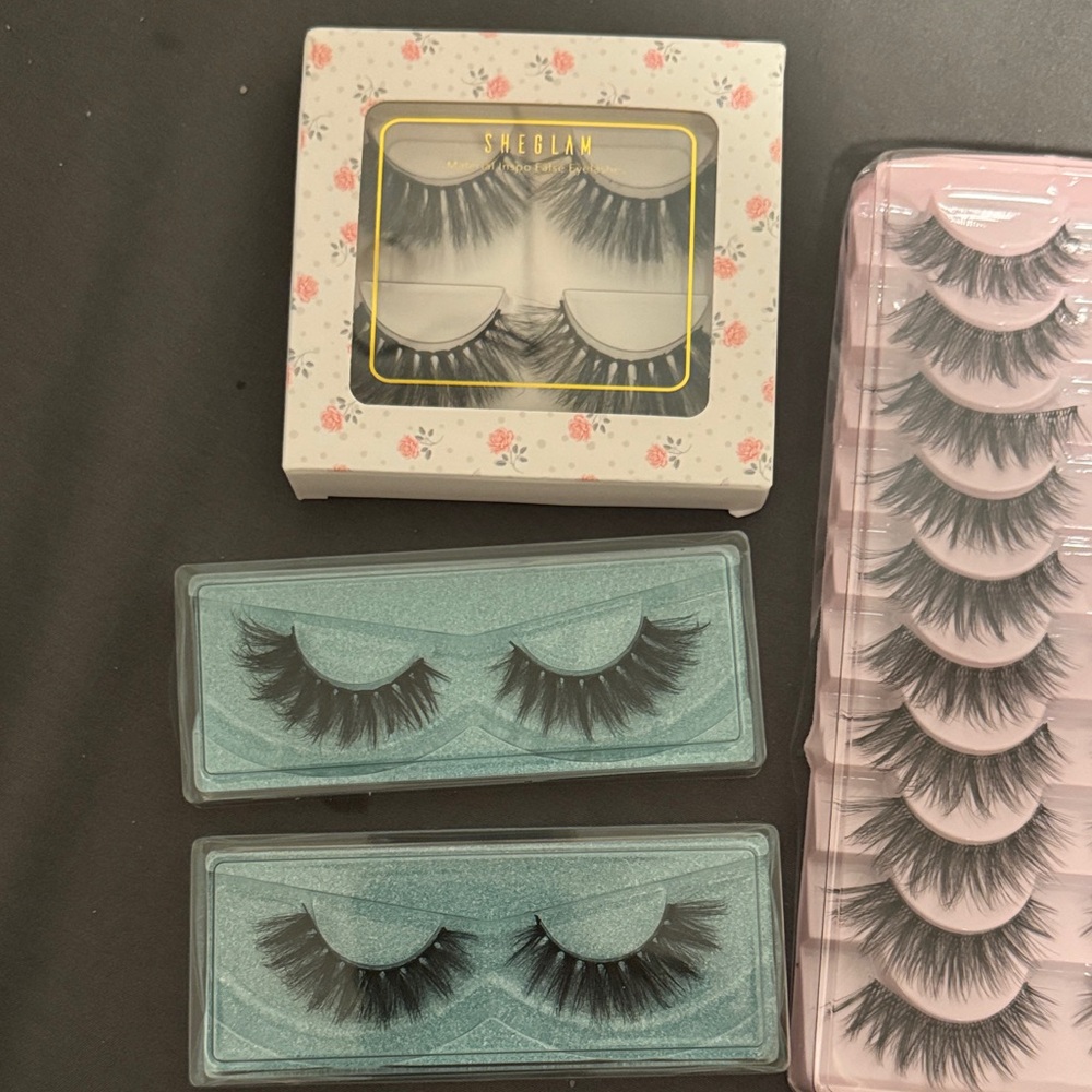 False Lashes Collection/Bundle/Set with Lash Tools - Picture 4 of 7